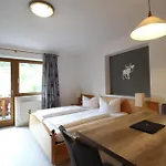 Alpenland Apartmán *