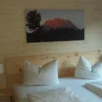 Alpenland Lermoos